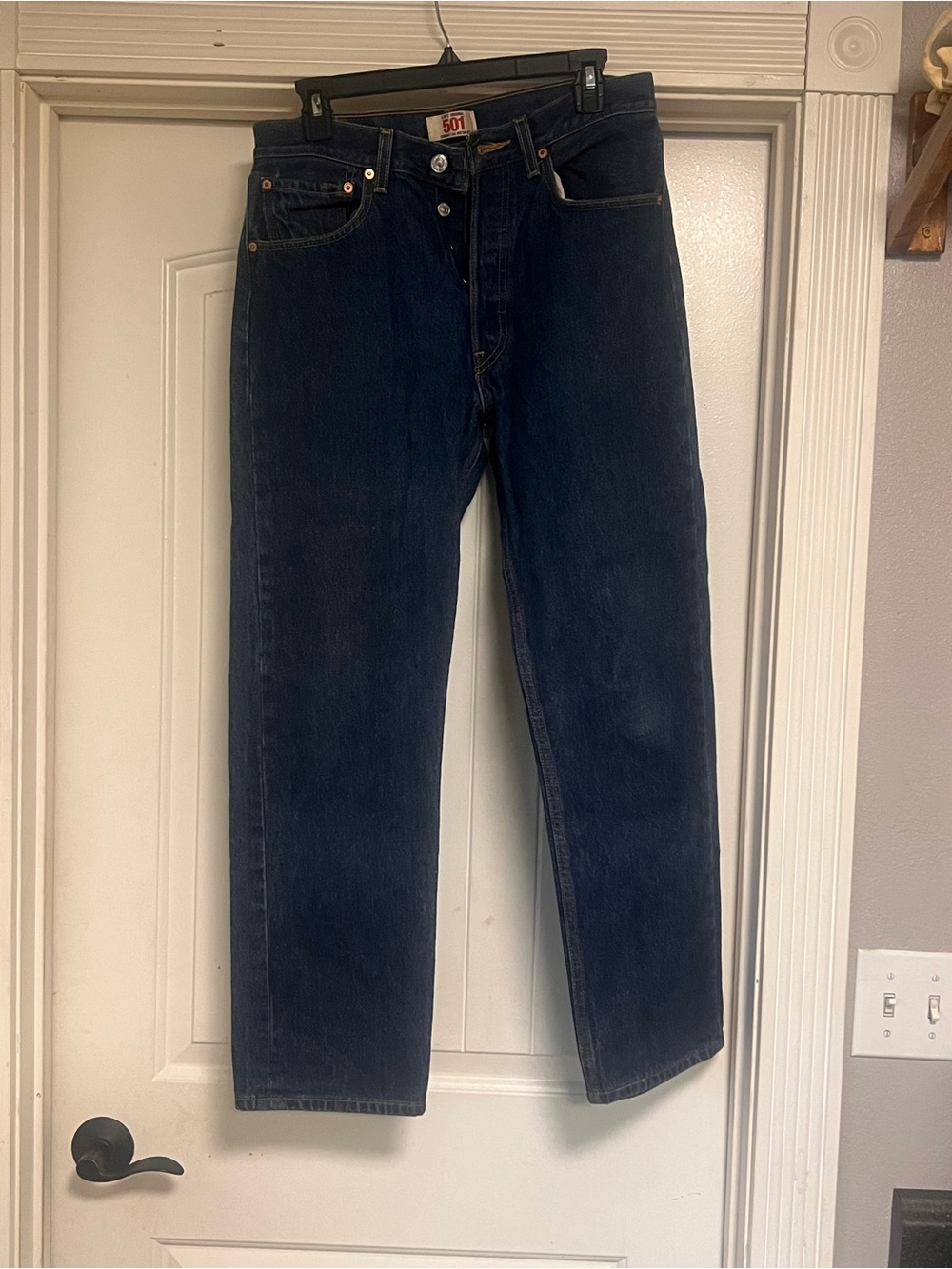 100% cotton Levi's 501 Classic Straight Leg Jeans - Dark Indigo Blue